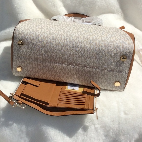 3pcs Michael Kors Ciara lg TZ Satchel - Picture 5 of 8